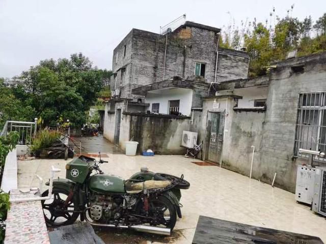 绑架原县委书记嫌犯:多次陷借贷纠纷_铜梁县委原书记_新田县委原书记龚新智