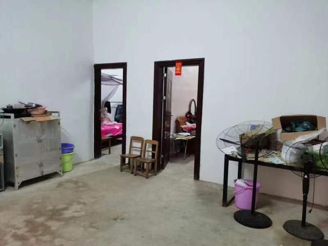 铜梁县委原书记_新田县委原书记龚新智_绑架原县委书记嫌犯:多次陷借贷纠纷