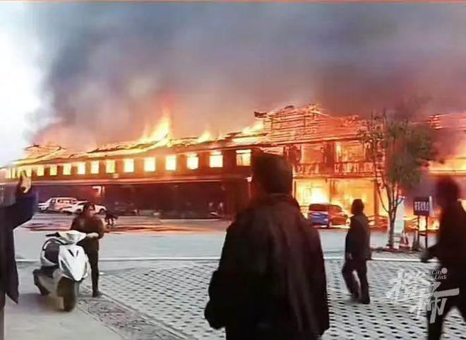广西著名景区三江布央突发大火_沧州市场突发大火原因_哈尔滨突发大火