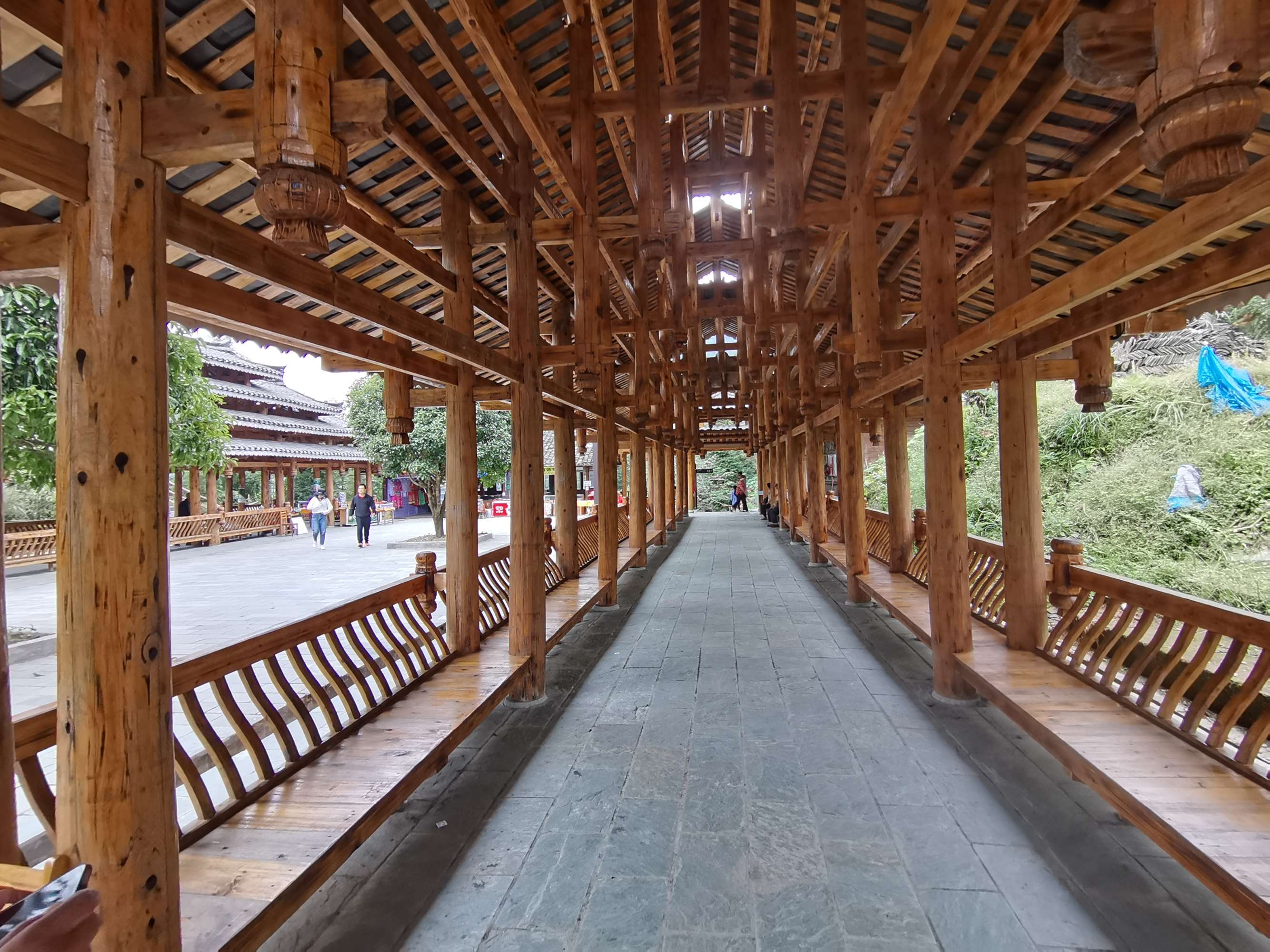 长沙旅游大巴突发大火_广西三江丹洲景区_广西著名景区三江布央突发大火