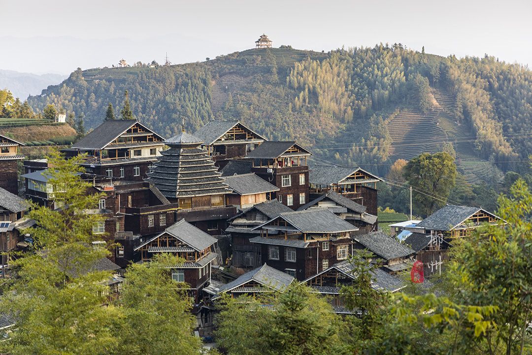 长沙旅游大巴突发大火_广西著名景区三江布央突发大火_广西三江丹洲景区