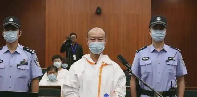 郑志标死刑执行了吗_许国利被执行死刑_刘汉死刑执行现场视频
