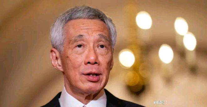 王妃要爬墙王爷相亲请排队_外国政要排队访华_辻政信访华