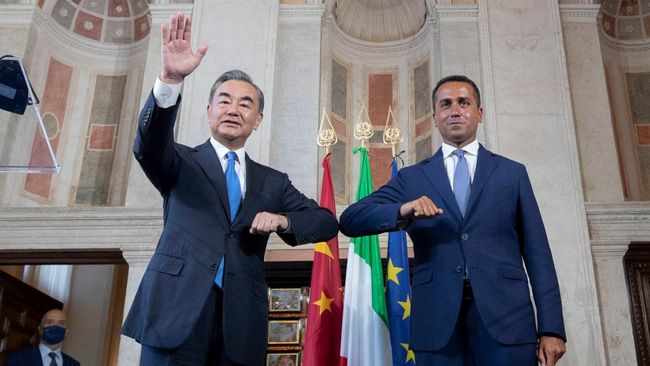 外国政要排队访华_辻政信为何访华_外国总统访华最近欢迎仪式