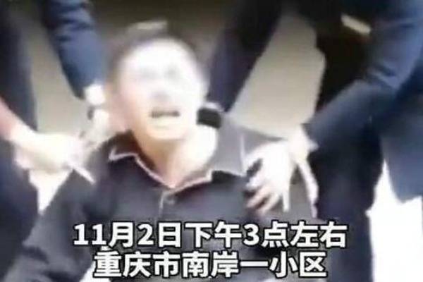 姐弟坠亡案母亲称生父女友多次狡辩_成都14岁女生坠亡案嫌疑人被批捕_姐弟坠亡案母亲回应