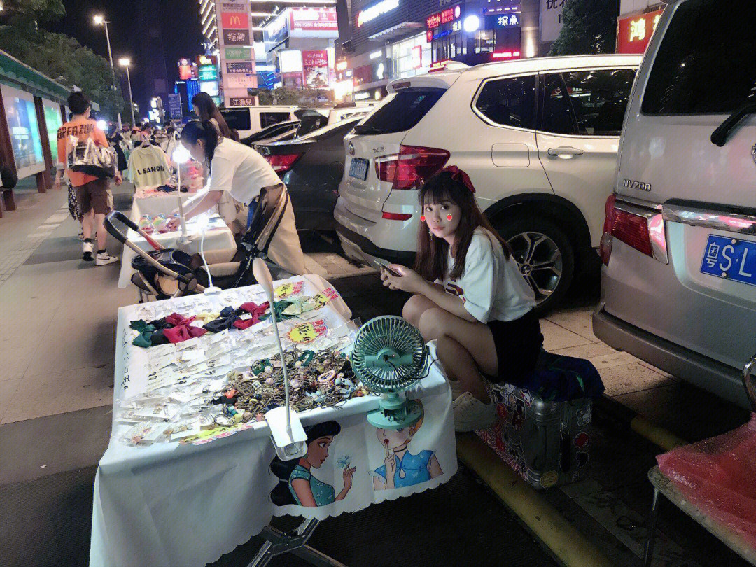 年轻人的地摊故事_76人队首发好年轻_蒋云清马云谈商录^^^我的创业哲学：马云献给年轻人的12堂人