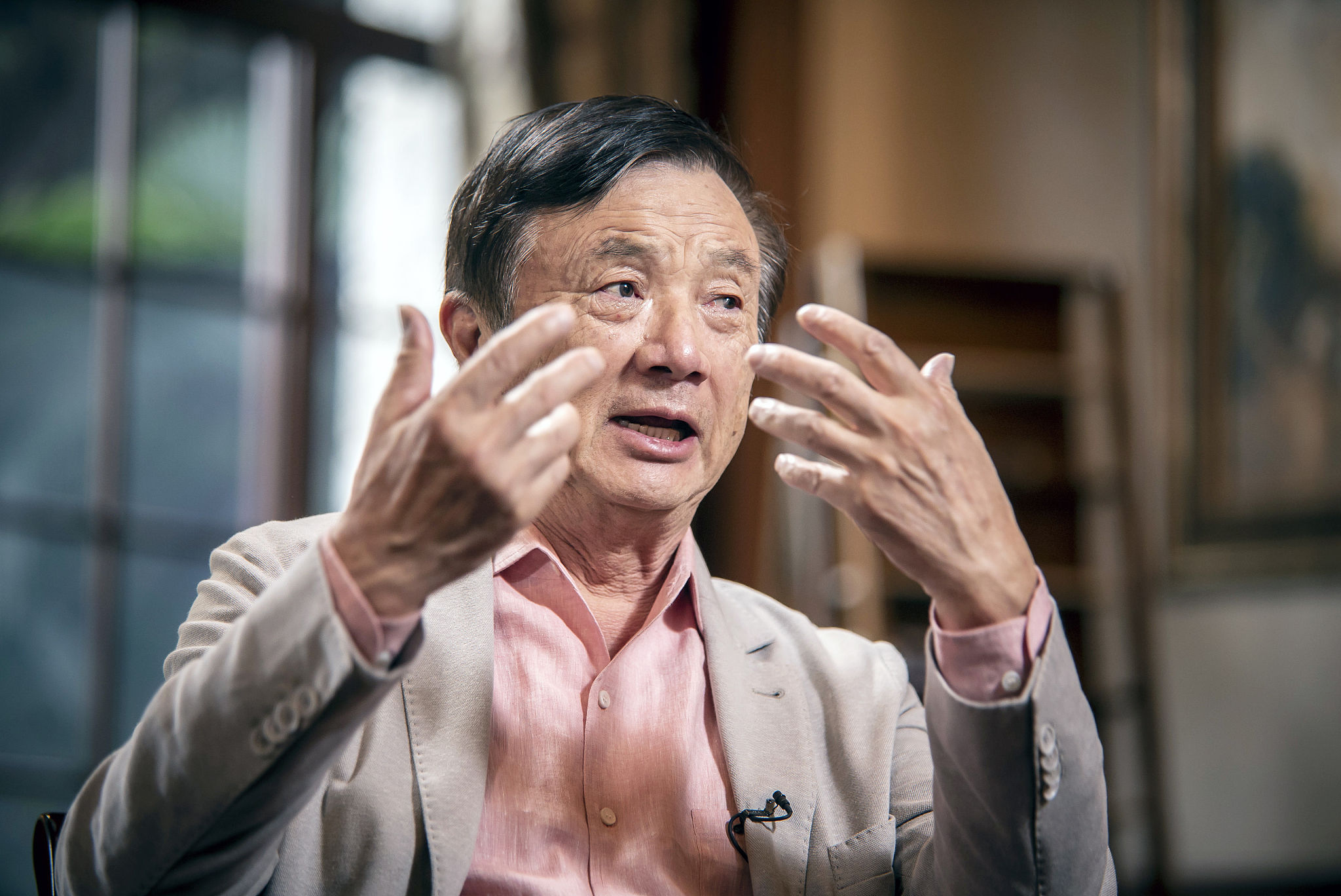 任正非重申华为不造车：有效期5年_华为创始人任正非_华为再回应造车传闻重申不造车