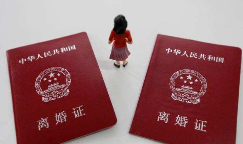 杨颖晒童年照证未整容_男子晒9本结婚证_90后男子杀妻晒朋友圈