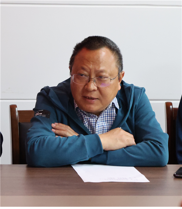 刘国梁当选中国乒协主席_刘国梁当选中国乒协主席_成龙当选香港演艺人协会主席