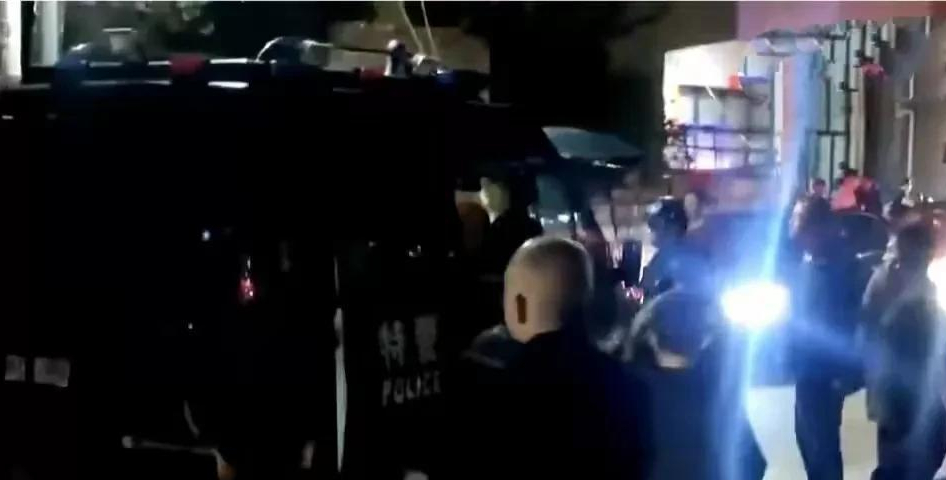 石狮命案嫌疑人被抓_99年湖南命案26人死刑_石狮新闻抓毒