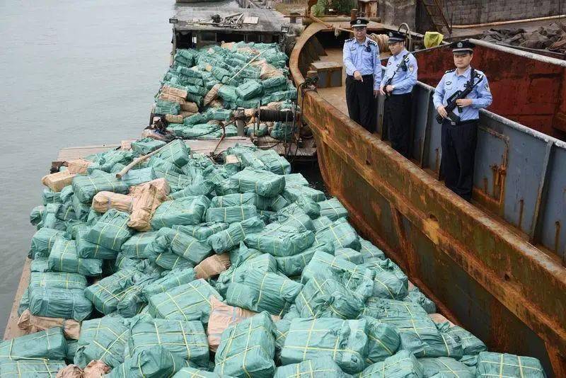台湾沿海风景名胜图片_台湾沿海16具浮尸_台湾屏东具佳冬即時天气